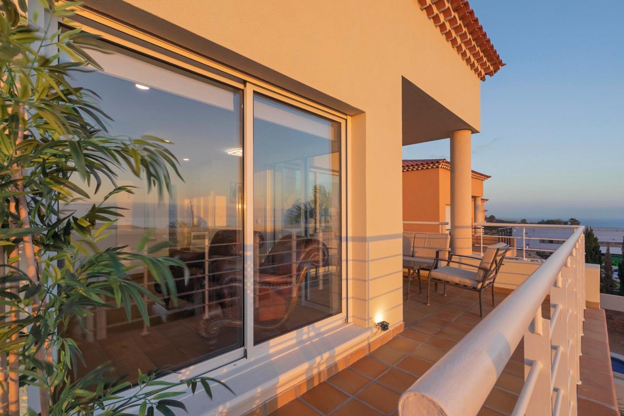 My Island Escape - Sea Views - Private Pool, Sauna Puerto de Santiago  Exteriör bild